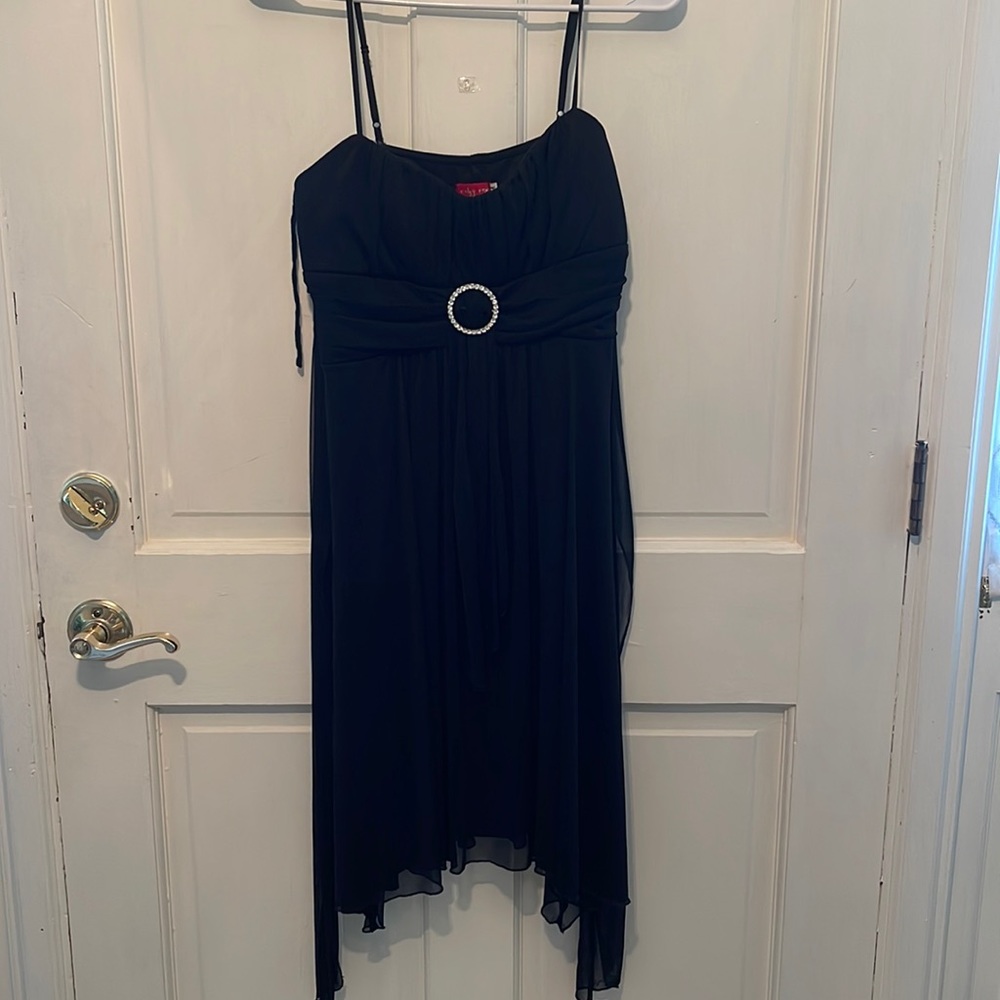 Beautiful Juniors size M black dress by Ruby Max